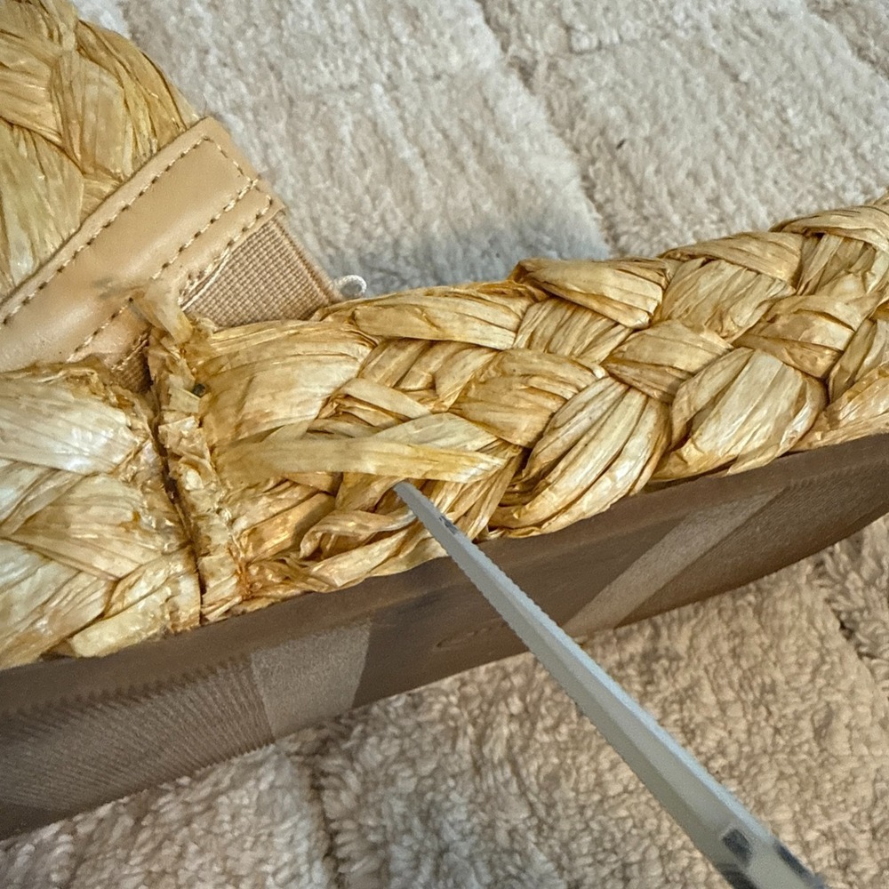 A New Day Woven Slide Sandal Size 9 Summer Vacation Coastal Beach Outdoors - Picture 4 of 9